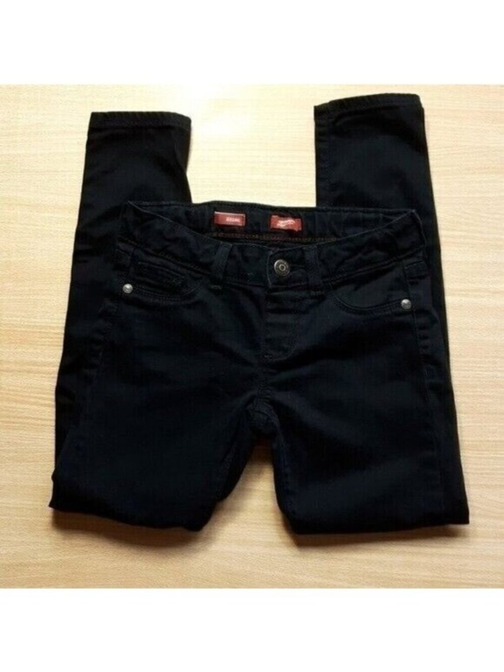 Arizona Jeans Company Girls black jegging. Size 8 regular